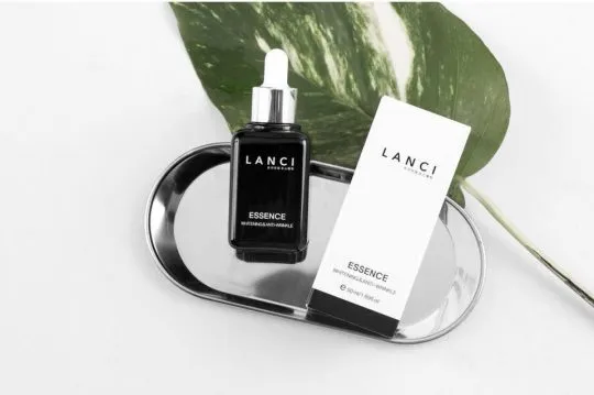 Tinh chất dưỡng trắng da Lanci Essence Whitening & Anti-Wrinkle 50ml Hàn Quốc - Ảnh 3