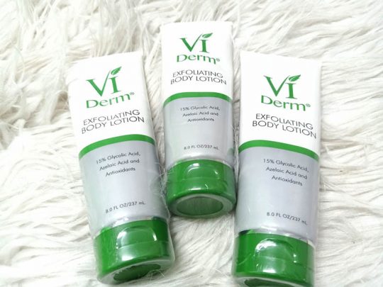 sua-duong-the-viderm-exfoliating-body-lotion