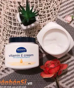 kem dưỡng da redwin vitamin e cream 300g có tốt không