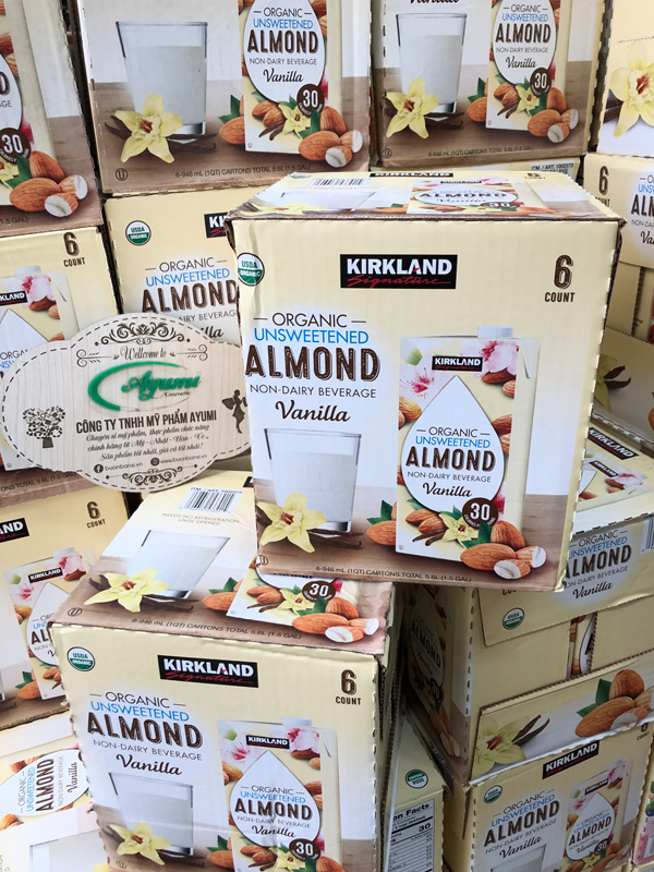 sữa hạnh nhân không đường kirkland organic unsweetened almond milk mua ở đâu