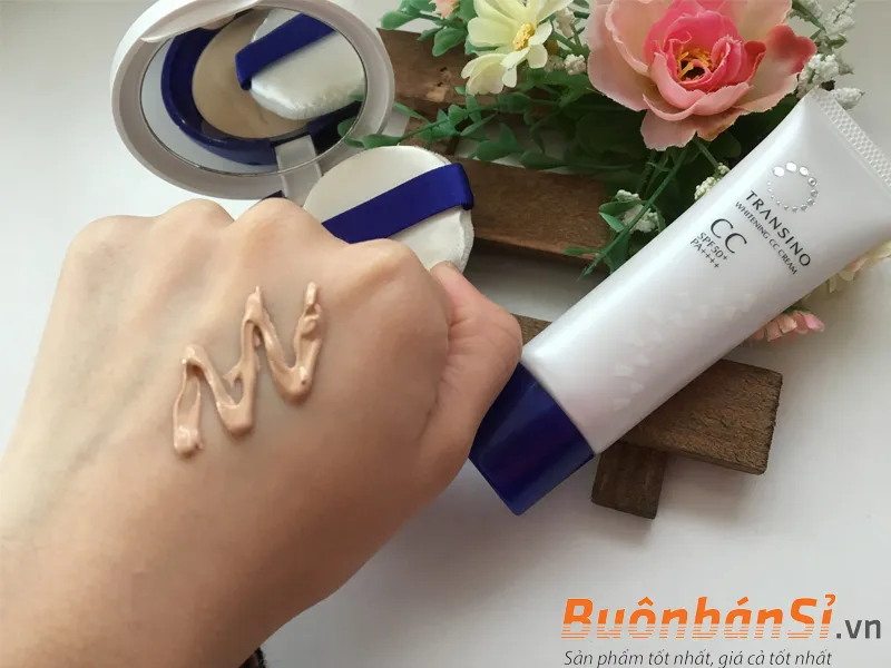 Transino Whitening CC Cream có tốt không