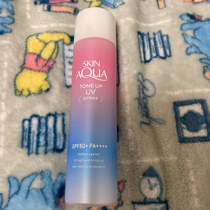 xịt chống nắng skin aqua tone up spray